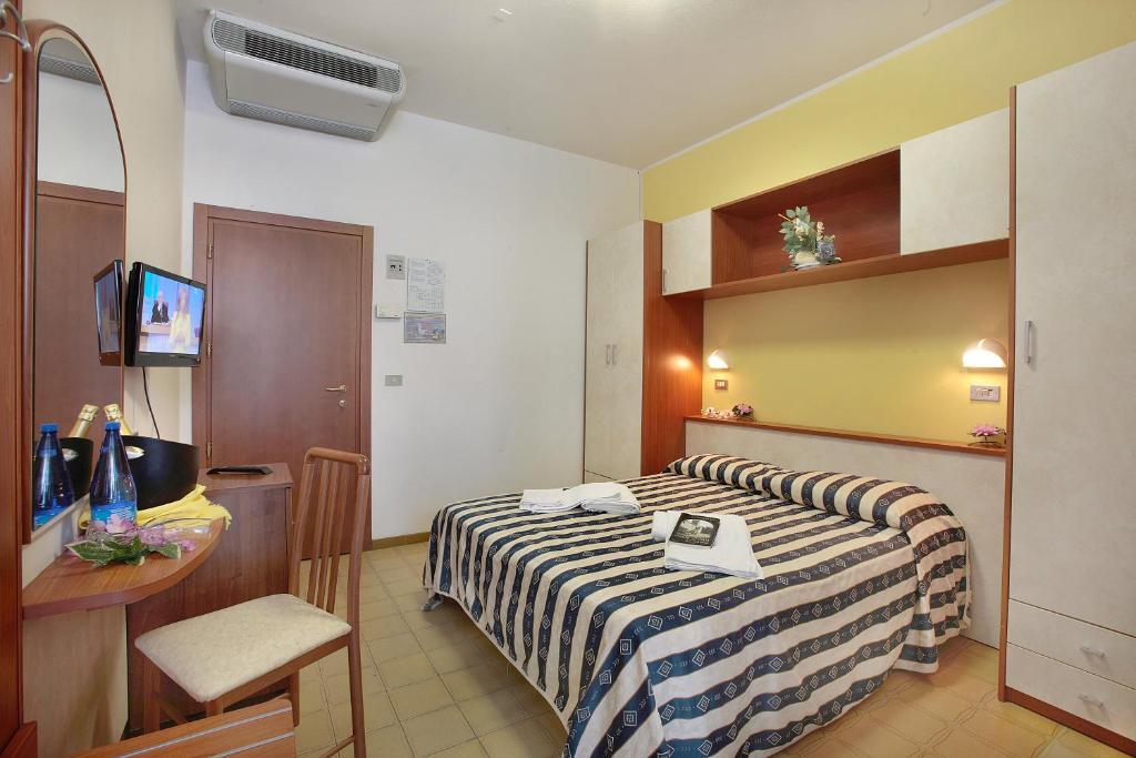 Hotel Serena Gatteo Pokoj fotografie